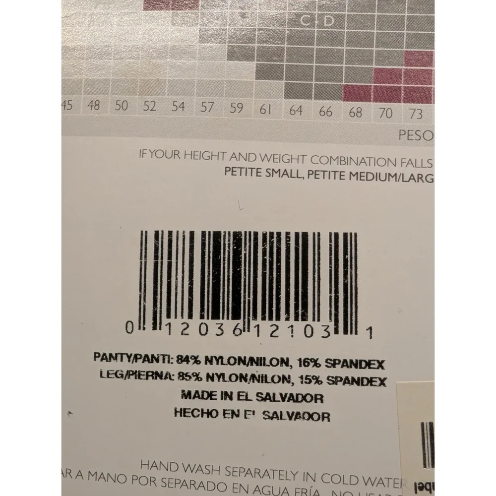 Hanes Silk Reflections Pantyhose Size CD Barely There Nylons